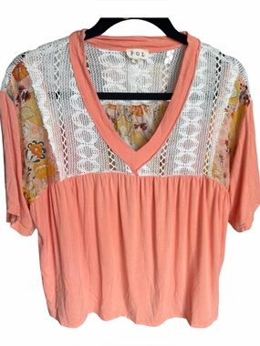 POL Coral Peach Crochet Yoke V-Neck Tunic Top